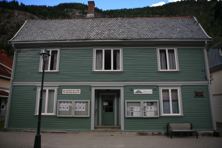 Rjukan og Tinn Boligbyggelag / Rjukan og Tinn Eiendomsmegling sine kontorer